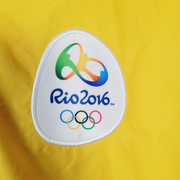 Rio 2016 Olympics Jacket Mens Medium Volunteer Hooded Windbreaker Zip Yellow 360 - Picture 3 of 16